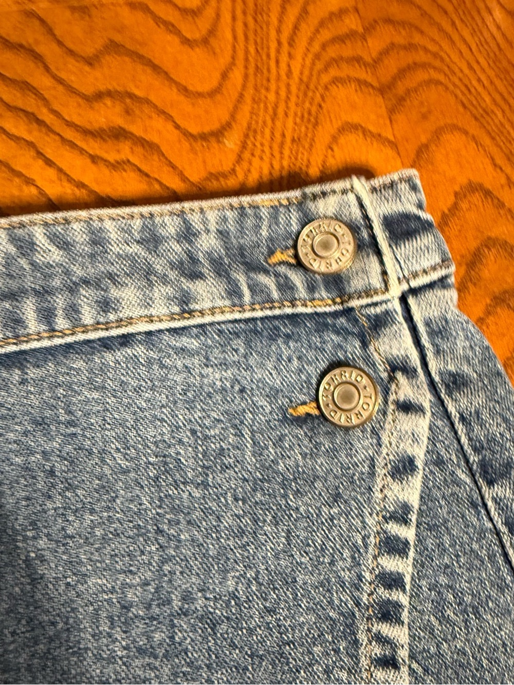 Torrid Wrap A-Line Denim Jean Skort in Blue Sz 14 NWT - Picture 6 of 15